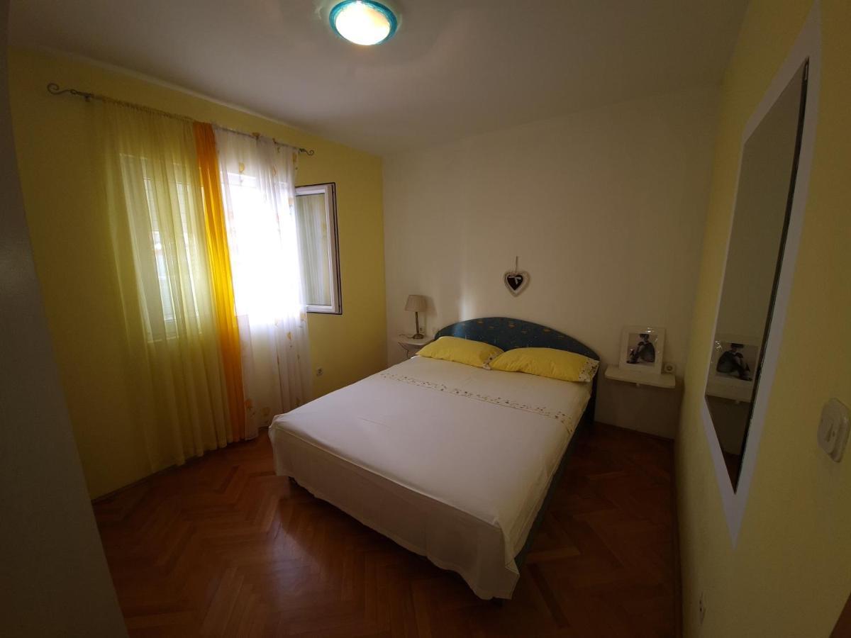 Apartment Silva, 50M From Beach Makarska Exterior foto